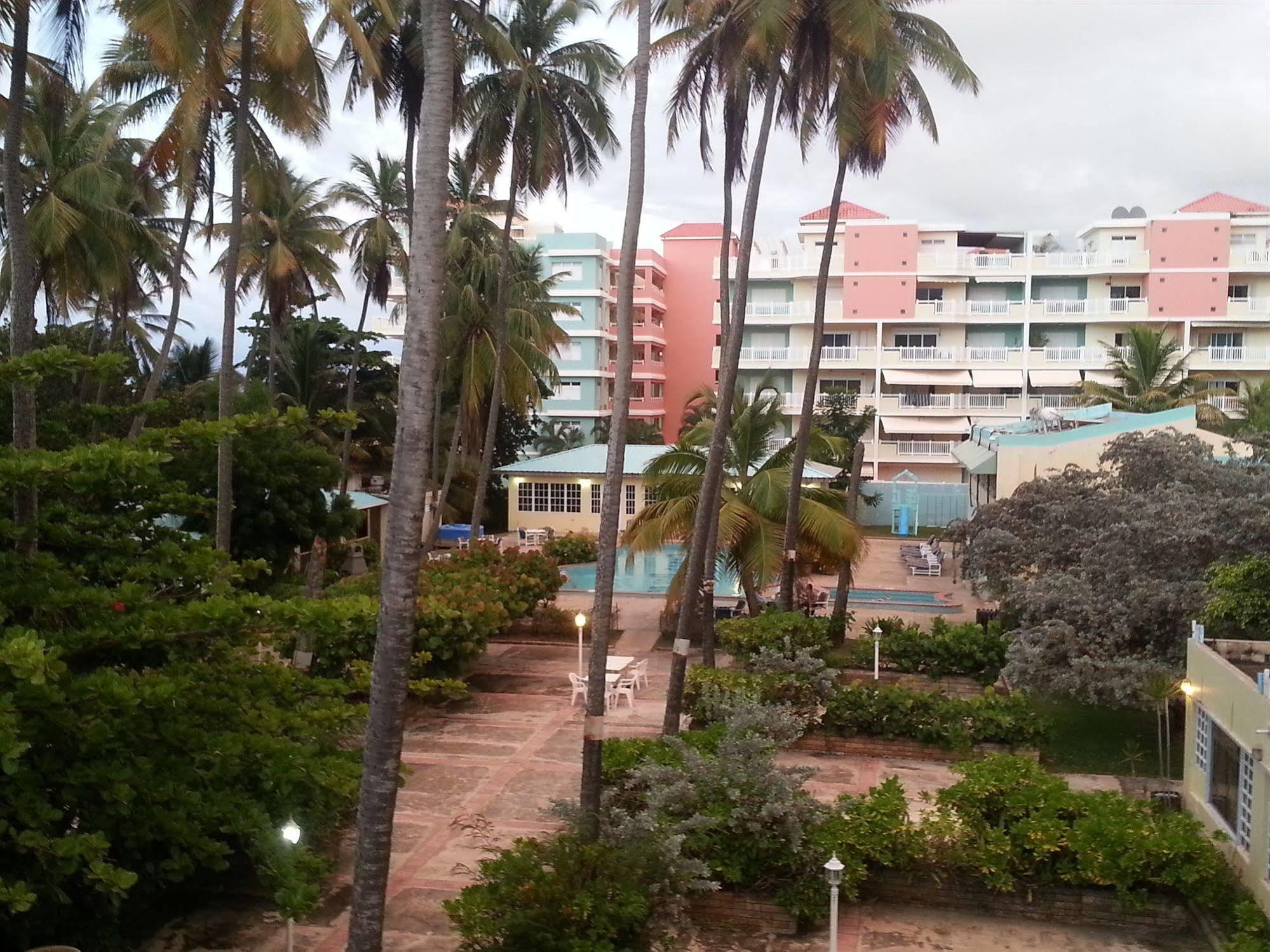 Costa Dorada Beach Resort & Villas Isabela Exterior foto